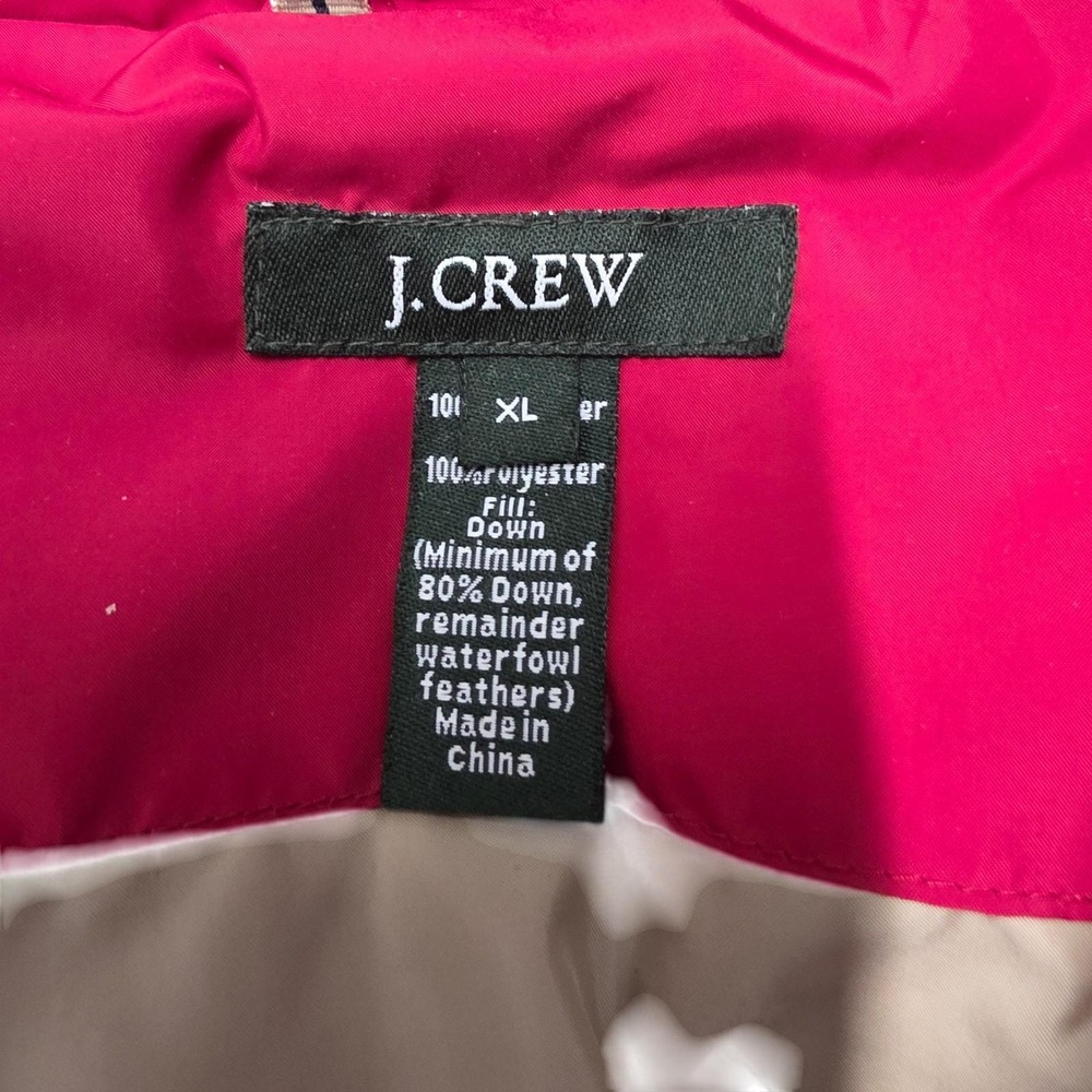 Vtg J Crew Red Down Puffer Vest Mens XL Quilted Pockets Zip Front Insulated - Picture 3 of 6